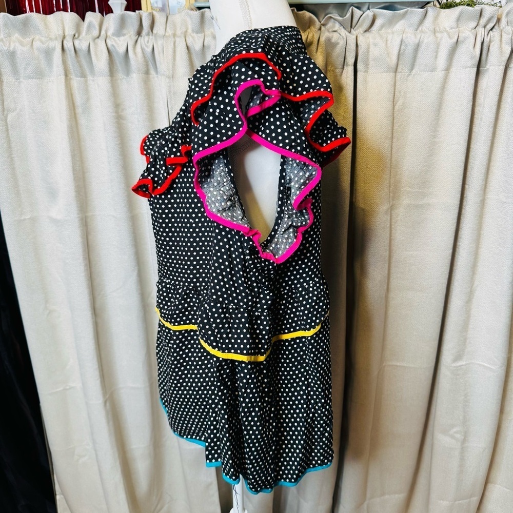 ANDREE BY UNIT Black and White Polka Dot Ruffled Bubble Blouse - Picture 8 of 11